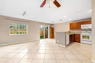 330 SW 2nd Ave, Hallandale Beach, FL 33009 - Photo 7