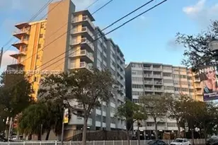 2025 NE 164th St, North Miami Beach, FL 33162 - Photo 19