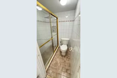 2025 NE 164th St #616, North Miami Beach, FL 33162 - Photo 17