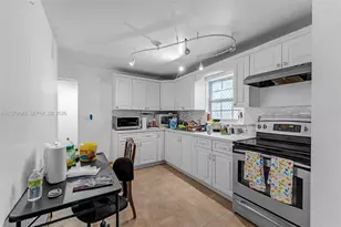 174 Corrine Pl, Key Largo, FL 33037 - Photo 5