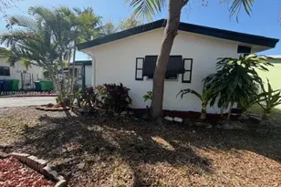 8370 NW 26th St, Sunrise, FL 33322 - Photo 13