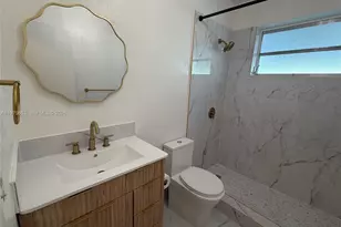 8370 NW 26th St, Sunrise, FL 33322 - Photo 57