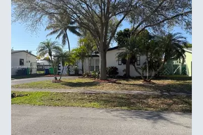 8370 NW 26th St, Sunrise, FL 33322 - Photo 9