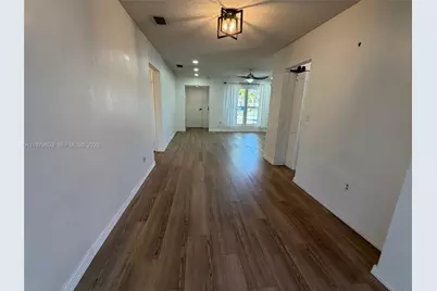 8370 NW 26th St, Sunrise, FL 33322 - Photo 33