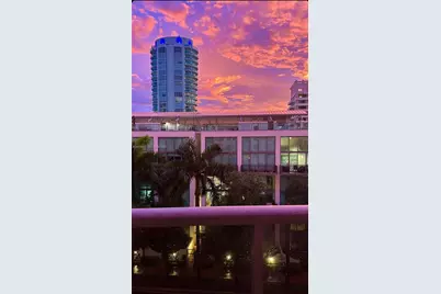 6039 Collins Ave #635, Miami Beach, FL 33140 - Photo 17