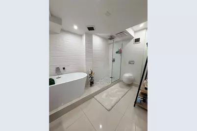 6039 Collins Ave #635, Miami Beach, FL 33140 - Photo 7