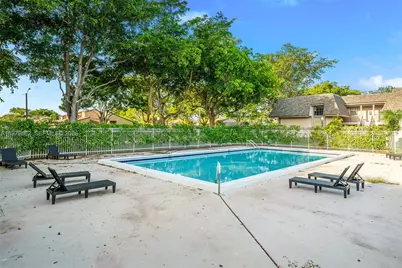 3631 NW 94th Ave #6G, Sunrise, FL 33351 - Photo 1