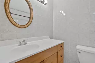 1451 NW 92nd Ave, Pembroke Pines, FL 33024 - Photo 43