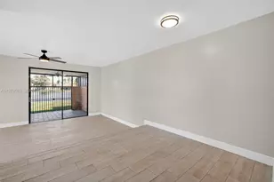 1451 NW 92nd Ave, Pembroke Pines, FL 33024 - Photo 25