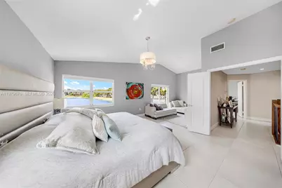 10917 NW 59th St, Doral, FL 33178 - Photo 25