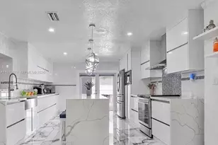 12121 SW 107th St, Miami, FL 33186 - Photo 13