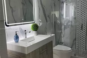 12121 SW 107th St, Miami, FL 33186 - Photo 13