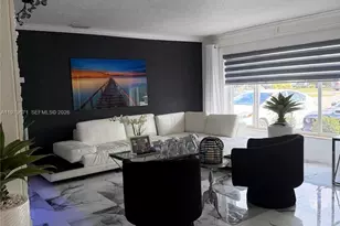 12121 SW 107th St, Miami, FL 33186 - Photo 9