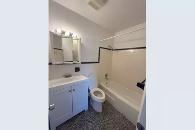 1045 N Andrews Ave #5, Fort Lauderdale, FL 33311 - Photo 5