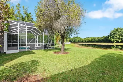 1533 Cardinal Way, Weston, FL 33327 - Photo 27