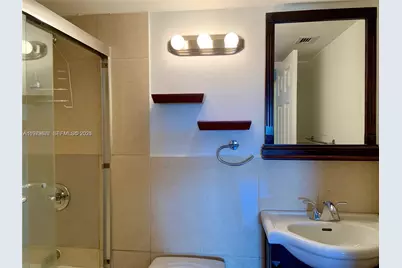 2025 NE 164th St #1015, North Miami Beach, FL 33162 - Photo 11