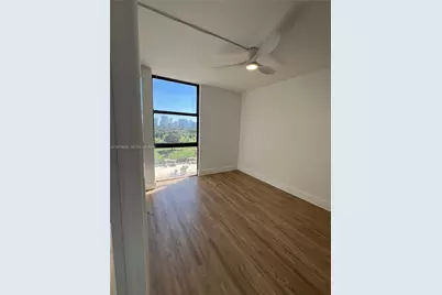 20301 W Country Club Dr #1024, Aventura, FL 33180 - Photo 17