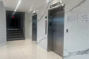 20301 W Country Club Dr, Aventura, FL 33180 - Photo 21