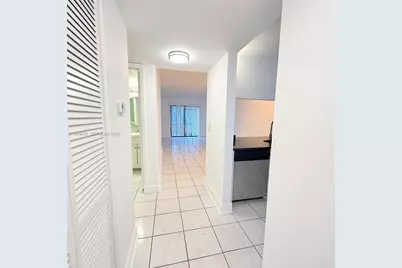 10541 NW 10th St #103, Pembroke Pines, FL 33026 - Photo 3