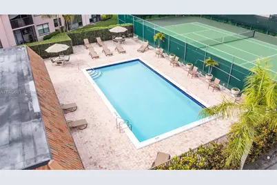 10541 NW 10th St #103, Pembroke Pines, FL 33026 - Photo 19