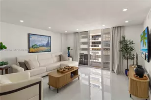 5701 Collins Ave, Miami Beach, FL 33140 - Photo 9