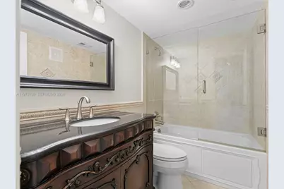 12259 NW 11th St, Pembroke Pines, FL 33026 - Photo 15