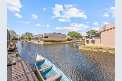 12259 NW 11th St, Pembroke Pines, FL 33026 - Photo 1