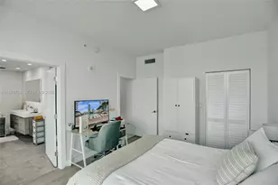 31 SE 5th St, Miami, FL 33131 - Photo 49
