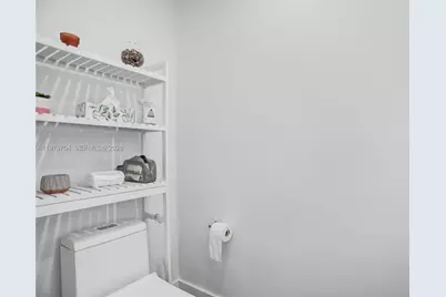 31 SE 5th St #4112, Miami, FL 33131 - Photo 43