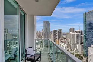 31 SE 5th St, Miami, FL 33131 - Photo 33