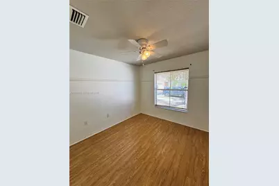 2010 SE 14th St #0, Homestead, FL 33035 - Photo 5