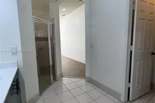 2010 SE 14th St, Homestead, FL 33035 - Photo 9