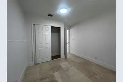 916 SW 10th St #1-3, Hallandale Beach, FL 33009 - Photo 7