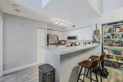 12172 Saint Andrews Pl #307, Miramar, FL 33025 - Photo 17