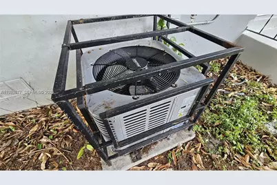 374 NW 31st Ave, Fort Lauderdale, FL 33311 - Photo 25