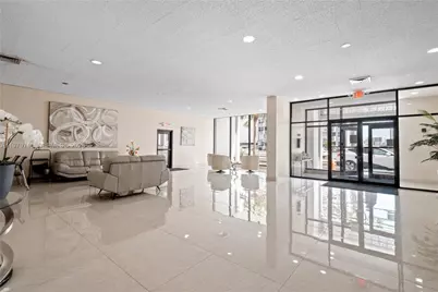 427 Golden Isles Dr #11H, Hallandale Beach, FL 33009 - Photo 23