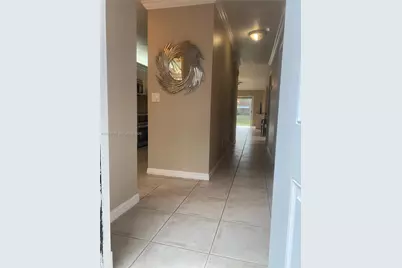 803 SW 119th Way, Davie, FL 33325 - Photo 3