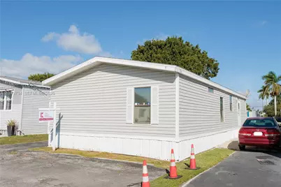 18741 SW 344 Dr, Homestead, FL 33034 - Photo 3