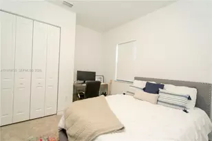 11826 SW 13th Ct, Pembroke Pines, FL 33025 - Photo 29