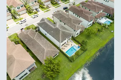 11826 SW 13th Ct, Pembroke Pines, FL 33025 - Photo 47