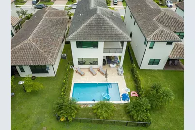 11826 SW 13th Ct, Pembroke Pines, FL 33025 - Photo 49