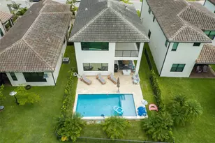 11826 SW 13th Ct, Pembroke Pines, FL 33025 - Photo 49