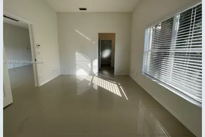 16309 Emerald Cove Rd #16309, Weston, FL 33331 - Photo 23