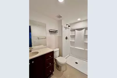 [Address not provided], North Miami, FL 33181 - Photo 7