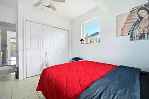 1185 NW 92nd Ave, Pembroke Pines, FL 33024 - Photo 39