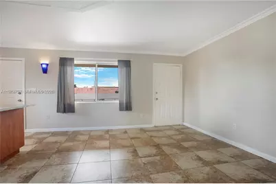 1020 SW 7th St #9, Miami, FL 33130 - Photo 7