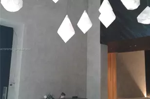 151 SE 1st St, Miami, FL 33131 - Photo 1