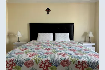 7330 Ocean Ter #8-D, Miami Beach, FL 33141 - Photo 17