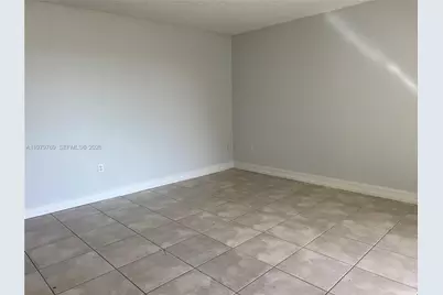 6950 Miami Gardens Dr #2-117, Hialeah, FL 33015 - Photo 17