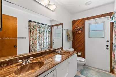 8310 SW 26th Pl, Davie, FL 33328 - Photo 15